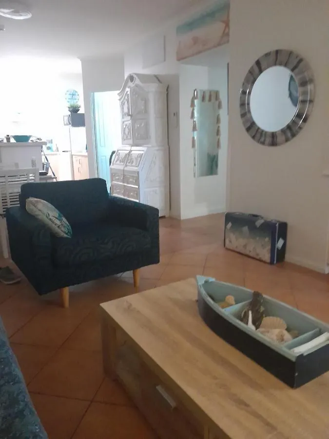 Casa Borghese Holiday Let Apartment Cairns